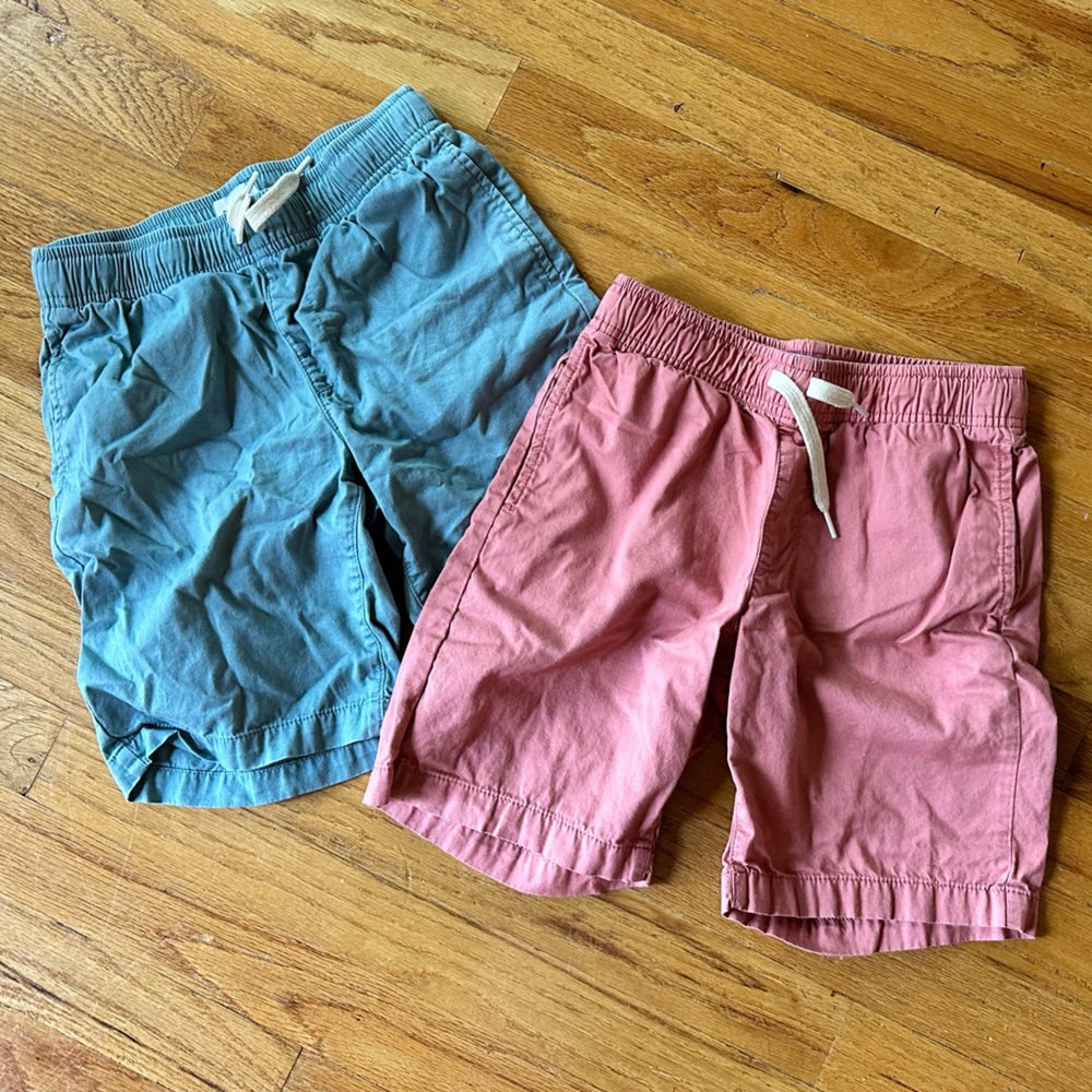 Boys Old Navy pull-on shorts - EUC - Sz 8